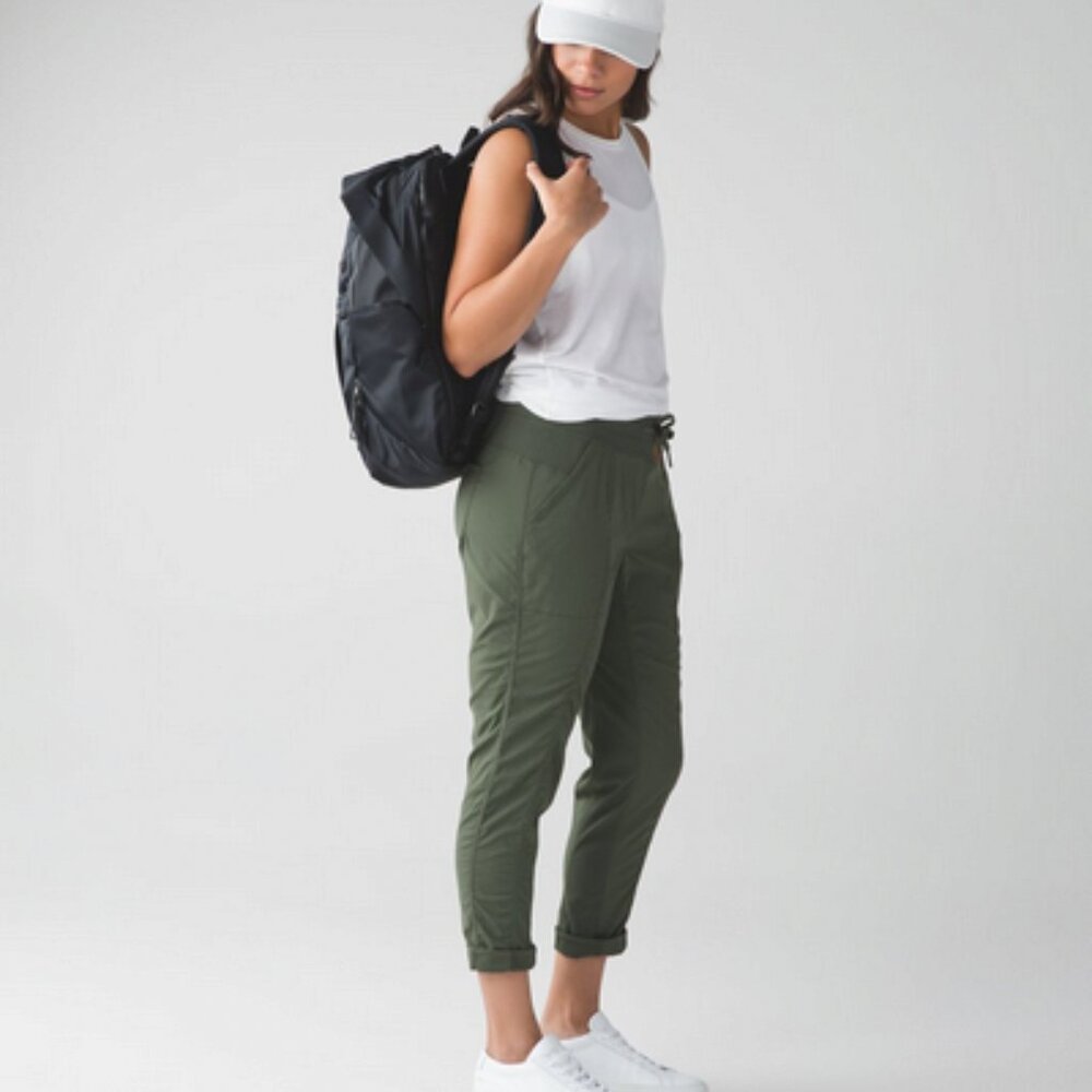 NWT Street to Studio Pant II *unlined, size 6 Lululemon